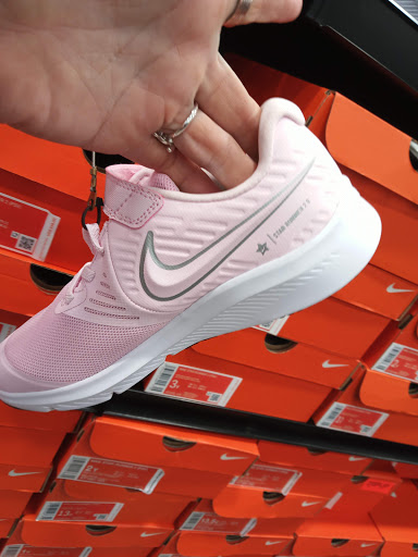 Sporting Goods Store «Academy Sports + Outdoors», reviews and photos, 140 E Bert Kouns Industrial Loop, Shreveport, LA 71106, USA