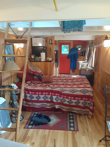 Restaurant «The Pineapple Tea Room & Coffee Shoppe», reviews and photos, 604 Colwyn St, Cumberland Gap, TN 37724, USA