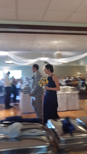 Golf Course «Chenoweth Golf Course & Banquet Facility», reviews and photos, 3087 Chenoweth Rd, Akron, OH 44312, USA