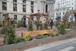 America's Garden Capital Maze image