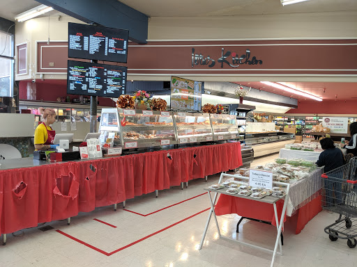 Asian Grocery Store «Hong Phat Food Center», reviews and photos, 101 SE 82nd Ave, Portland, OR 97216, USA