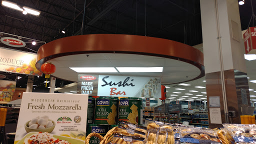 Grocery Store «Strack & Van Til», reviews and photos, 2627 N Elston Ave, Chicago, IL 60647, USA