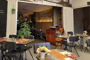 Restaurant De Kiosk image