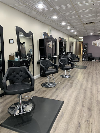 Hair Salon «Illusions Hair Salon & Day Spa», reviews and photos, 3475 U.S. 9, Freehold, NJ 07728, USA