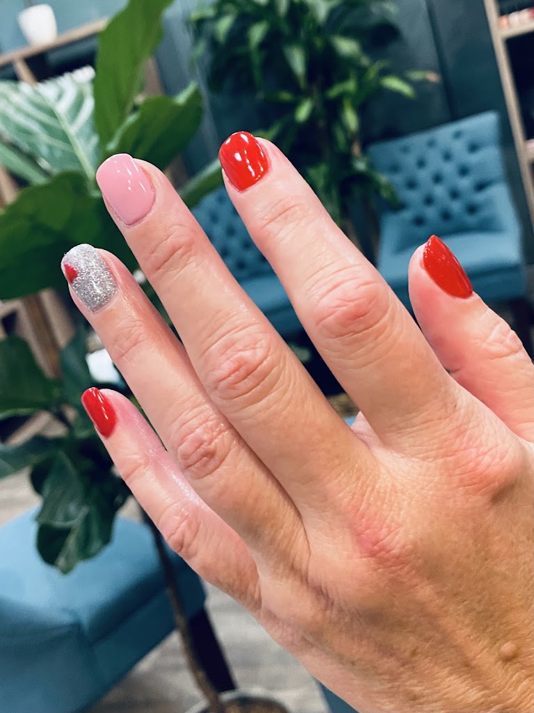 Nails Spa Village 68114