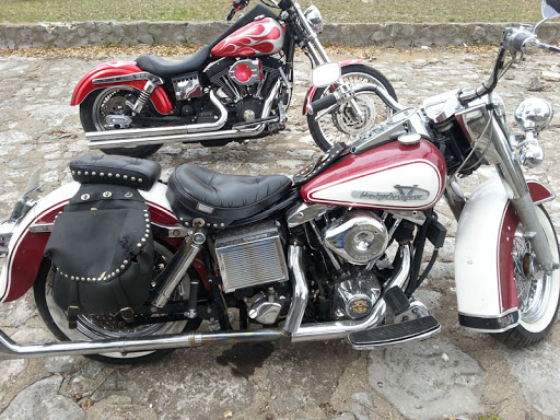 Auto Restoration Service «Good ol Days Garage & Bike Shop», reviews and photos, 2422 Junction Hwy, Kerrville, TX 78028, USA