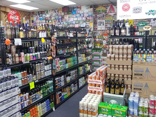Liquor Store «Sprayberry Bottle Shop», reviews and photos, 2692 Sandy Plains Rd, Marietta, GA 30066, USA