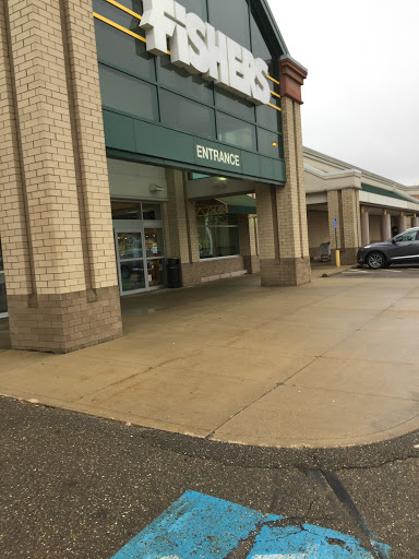 Grocery Store «Fishers Foods», reviews and photos, 8100 Cleveland Ave NW, North Canton, OH 44720, USA