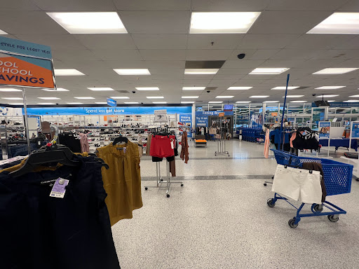 Clothing Store «Ross Dress for Less», reviews and photos, 6610 Mooretown Rd, Williamsburg, VA 23188, USA