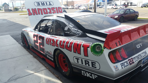 Tire Shop «Discount Tire Store - Taylorsville, UT», reviews and photos, 3665 W 5400 S, Taylorsville, UT 84129, USA