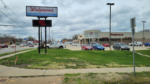 Drug Store «Walgreens», reviews and photos, 2930 E University Ave, Des Moines, IA 50317, USA
