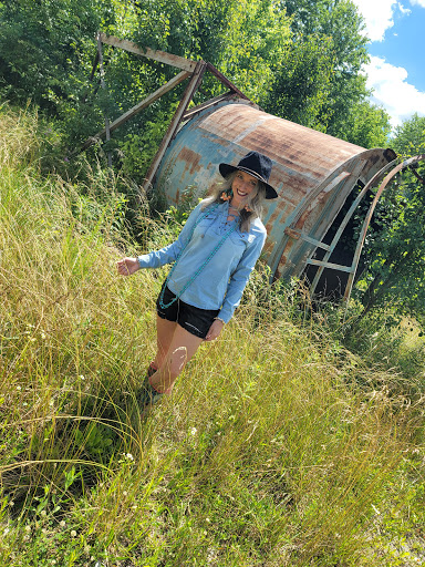 Store «Cahoots-Two Gals General Store», reviews and photos, 53 N Main St #100, Crossville, TN 38555, USA