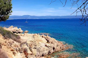 Plage Terre Sacrée image