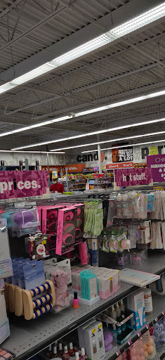 Variety Store «Five Below», reviews and photos, 31065 Orchard Lake Rd, Farmington Hills, MI 48334, USA