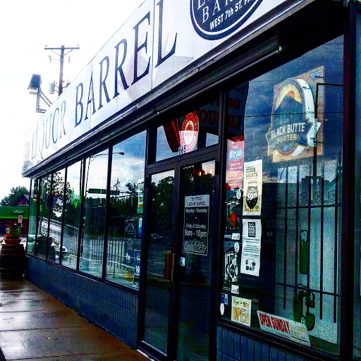 Liquor Store «Liquor Barrel 7th Street», reviews and photos, 665 7th St W, St Paul, MN 55102, USA