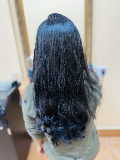 Beauty Salon «Aaina Beauty Salon», reviews and photos, 337 S Broadway, Hicksville, NY 11801, USA