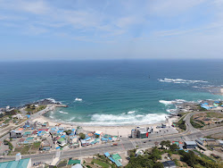 Photo de Guryongpo Beach avec baie spacieuse