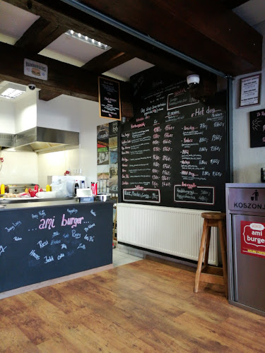 Monor, Móricz Zsigmond u. 5, 2200