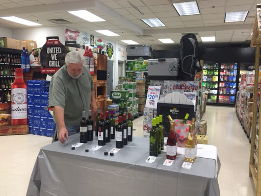 Liquor Store «M&M Wine & Spirits - Liquor Store», reviews and photos, 429 Market St, Elmwood Park, NJ 07407, USA