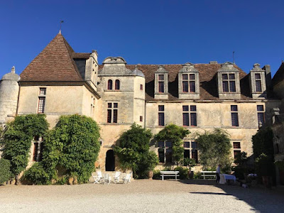 Château Living à Saint-Aubin-de-Branne
