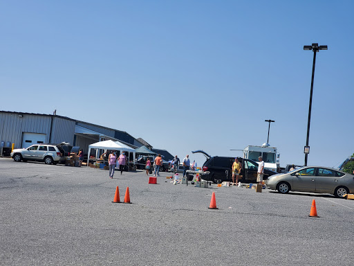 Grocery Store «Sunset Grocery Outlet», reviews and photos, 1650 N 7th St #1, Lebanon, PA 17046, USA