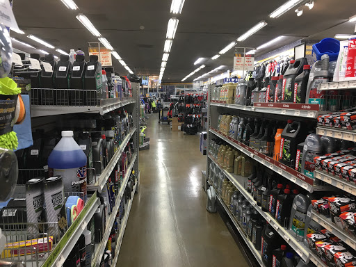 Motorcycle Parts Store «Cycle Gear», reviews and photos, 9128 Marshall Dr, Lenexa, KS 66215, USA