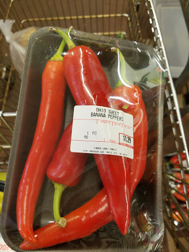 Produce Market «Farmer Jones Indoor Market», reviews and photos, 16701 Broadway Ave, Cleveland, OH 44137, USA