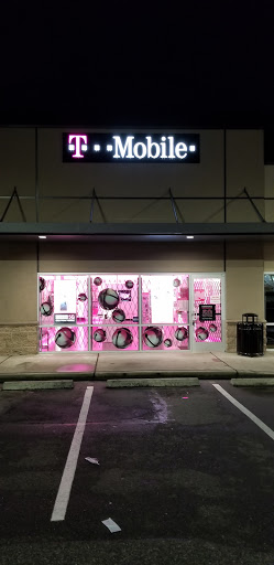 Cell Phone Store «T-Mobile», reviews and photos, 513 WA-9 #102, Lake Stevens, WA 98258, USA
