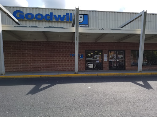 Thrift Store «Goodwill Store & Donation Center», reviews and photos, 798 S 12th St, Lebanon, PA 17042, USA