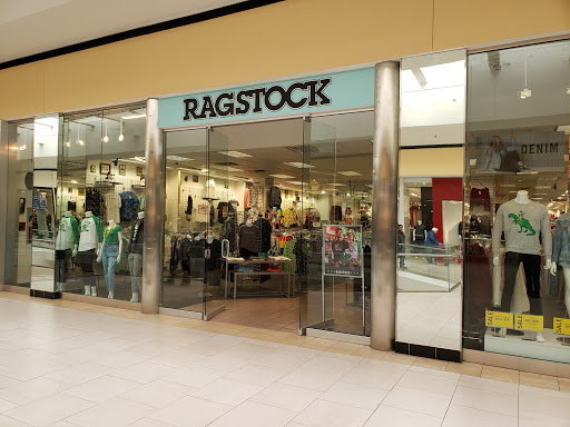 Shopping Mall «Southridge Mall», reviews and photos, 5300 S 76th St, Greendale, WI 53129, USA