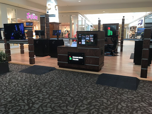 Shopping Mall «Sooner Mall», reviews and photos, 3301 W Main St, Norman, OK 73072, USA