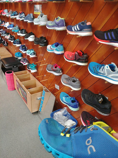 Sporting Goods Store «Marathon Sports», reviews and photos, 255 Washington St, Wellesley, MA 02481, USA