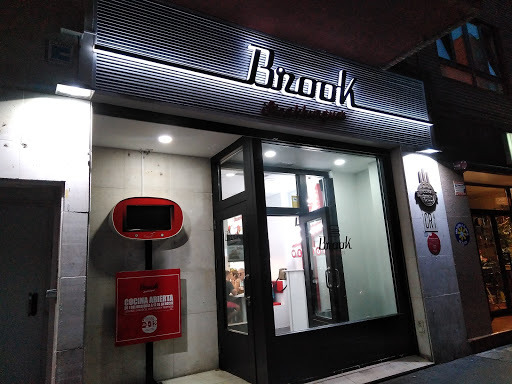 Información y opiniones sobre Brook Steakburguer de Valladolid