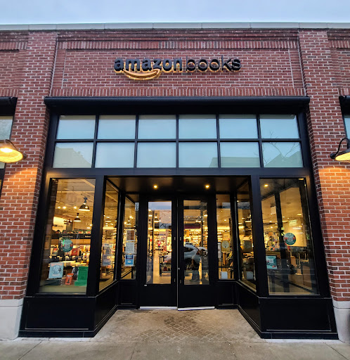 Book Store «Amazon Books», reviews and photos, 3441 N Southport Ave, Chicago, IL 60657, USA