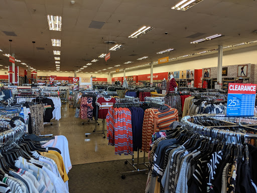 Outlet Store «VF Outlet», reviews and photos, 709 PA-113, Souderton, PA 18964, USA