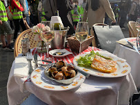 Plats et boissons du Restaurant français La Mère Catherine à Paris - n°12