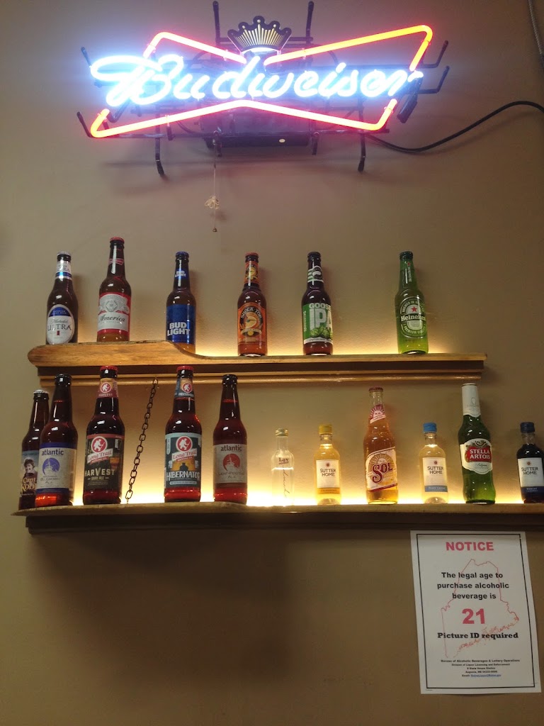 Pizza Market Wells 04090