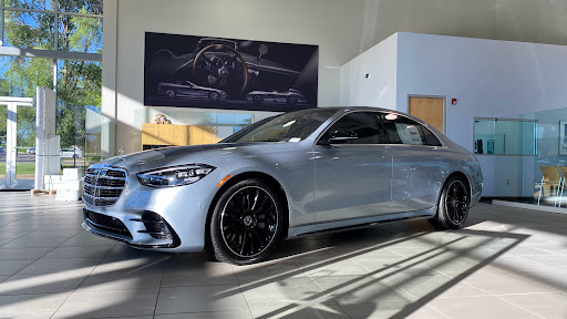 Mercedes Benz Dealer «Mercedes-Benz of Ann Arbor», reviews and photos, 570 Auto Mall Dr, Ann Arbor, MI 48103, USA