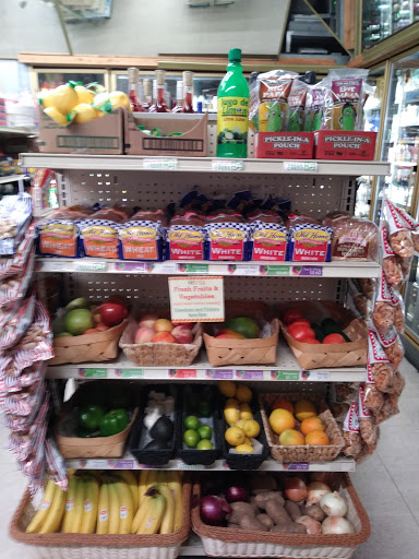 Liquor Store «Sav Mor Liquor Store», reviews and photos, 1333 Peralta St, Oakland, CA 94607, USA