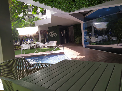 Terraces with swimming pool in Asuncion