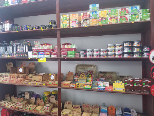 Tobacco Shop «Twenty One Plus Smoke Shop», reviews and photos, 144 Bowdoin St, Dorchester, MA 02122, USA