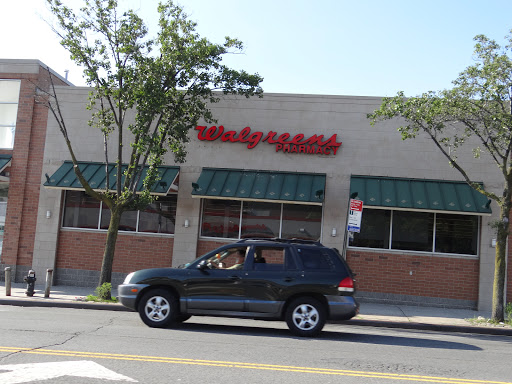 Walgreens, 7815 Northern Blvd, Jackson Heights, NY 11372, USA, 