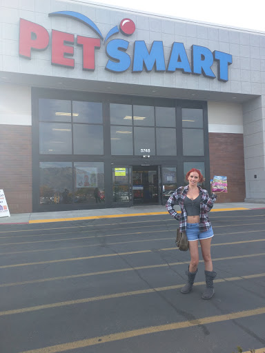 Pet Supply Store «PetSmart», reviews and photos, 5748 S Redwood Rd, Taylorsville, UT 84123, USA