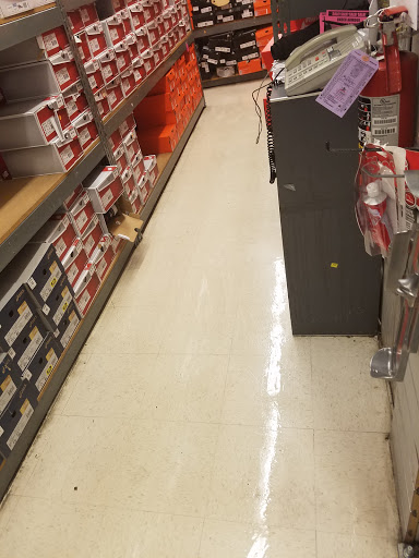 Sporting Goods Store «Big 5 Sporting Goods - Capitola», reviews and photos, 1600 41st Ave, Capitola, CA 95010, USA