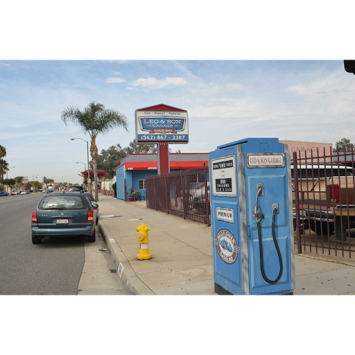 Leo & Son Garage image