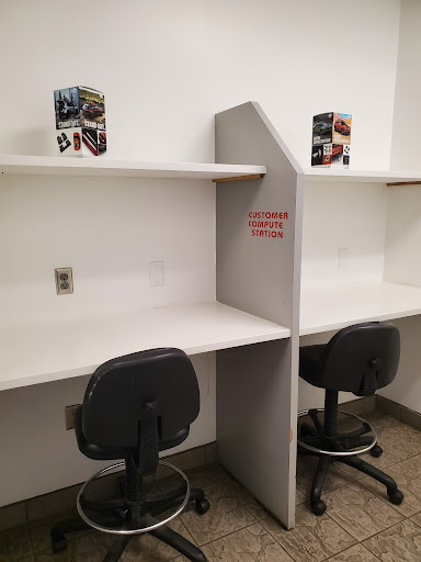 Car Dealer «Gator Chrysler Dodge Jeep», reviews and photos, 840 S Harbor City Blvd, Melbourne, FL 32901, USA