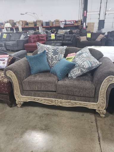 Furniture Store «American Freight Furniture and Mattress», reviews and photos, 4782 Muhlhauser Rd, Hamilton, OH 45011, USA