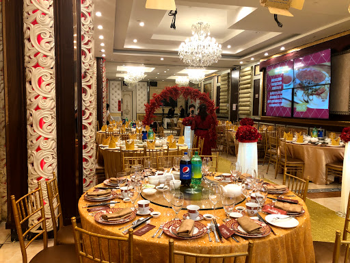 Shopping Mall «New World Mall», reviews and photos, 136-20 Roosvelt Ave, Flushing, NY 11354, USA