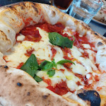 Photo n°2 de l'avis de Adriano.e fait le 19/07/2023 à 07:02 sur le  Pizzeria Vincenzo Capuano à Naples