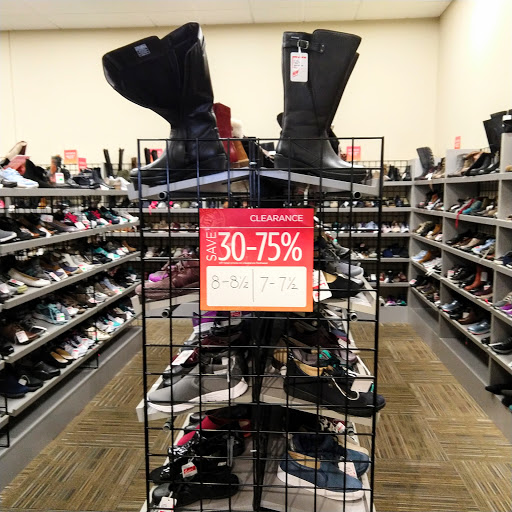 Shoe Store «Schuler Shoes», reviews and photos, 7993 Southtown Dr, Bloomington, MN 55431, USA